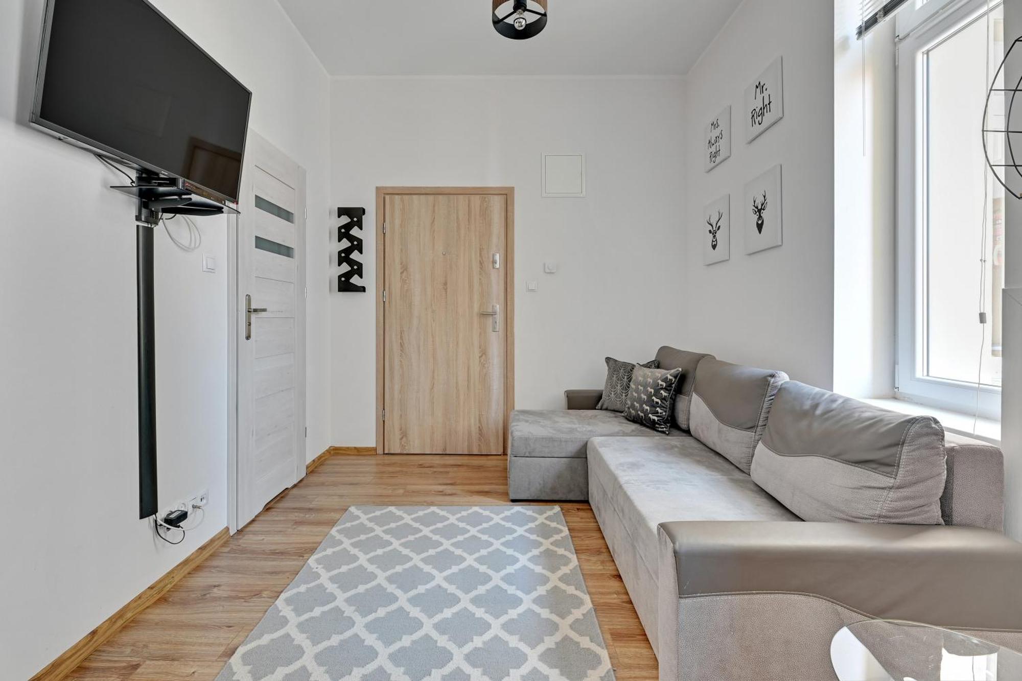 Apartment Blue Mandarin Iii Haffnera